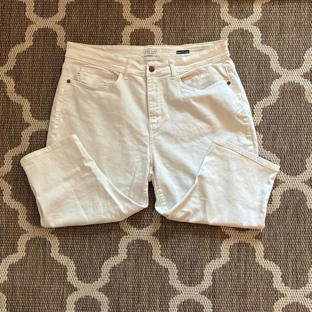 Judy Blue skinny fit Capri size 18W